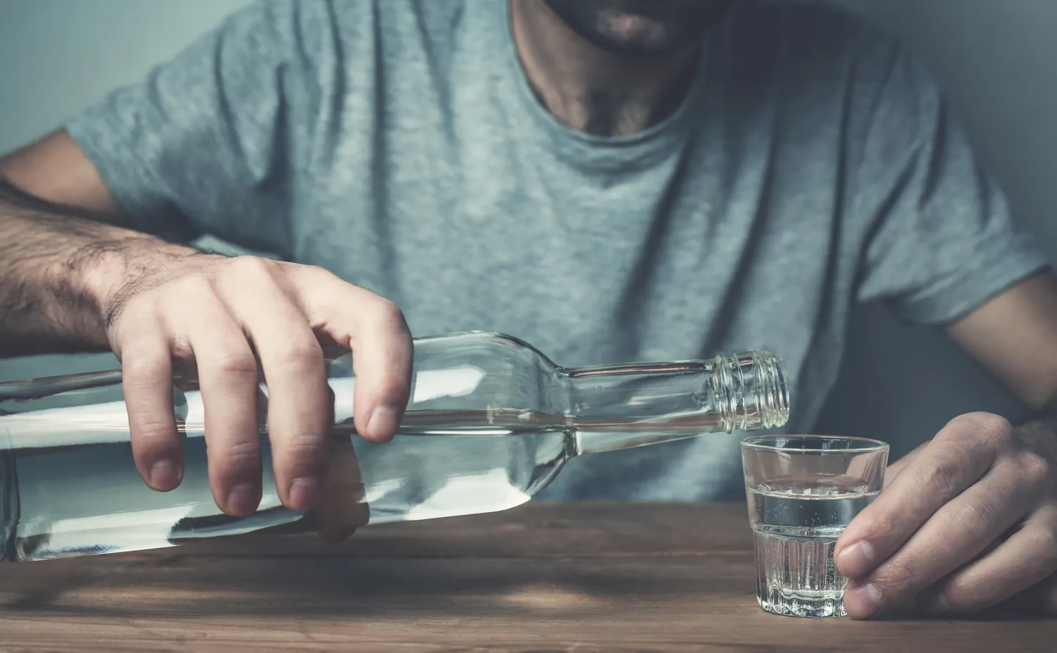 6 objawów uzależnienia od alkoholu